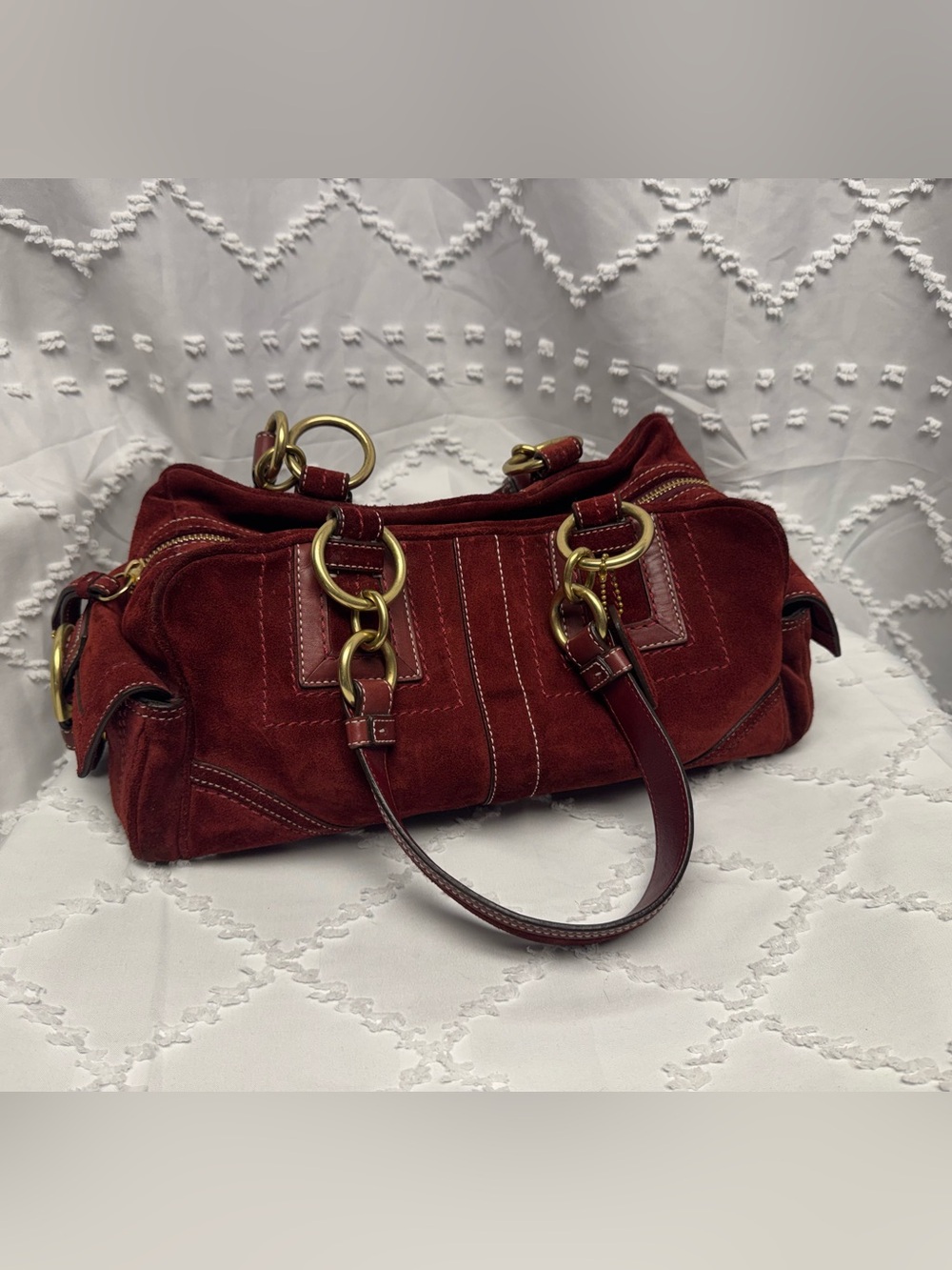 Vintage Y2K Coach Soho Mia Suede
Satchel In Rich Burgundy F10061